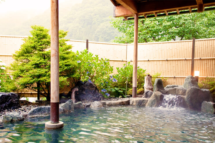 外国人向け温泉旅館予約サイト